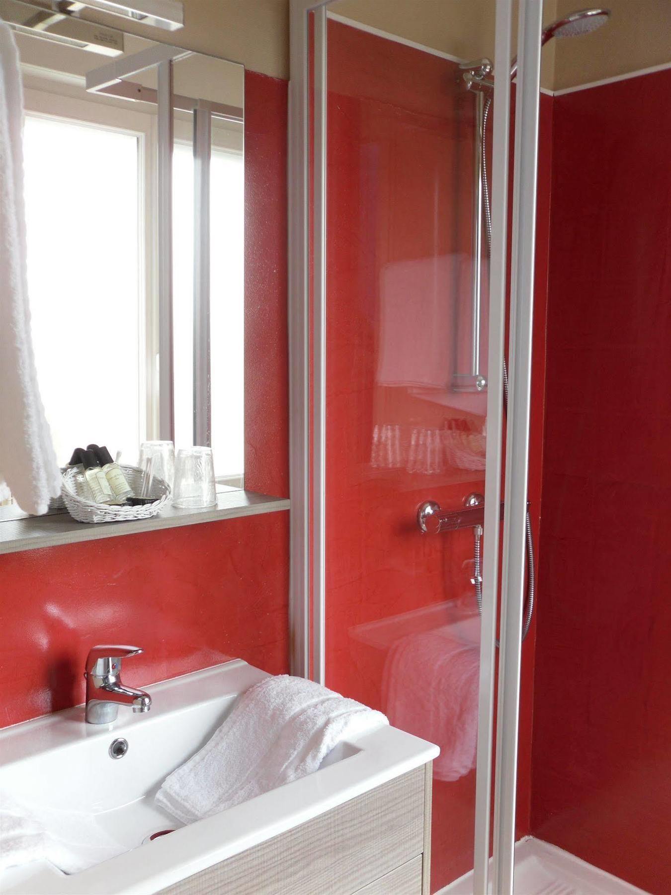 The Originals Access, Hotel Corinna, Ρουαγιάν Εξωτερικό φωτογραφία
